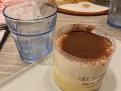 冲绳黑糖爆浆蛋糕-必胜客(仁恒店)