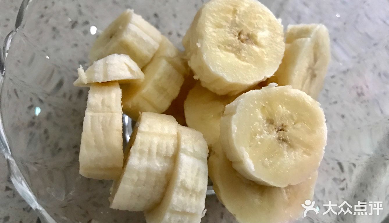 简单又美味的香蕉奶昔冰激凌