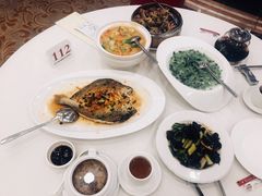 -凤凰楼酒家·粤宴点心(华强北店)