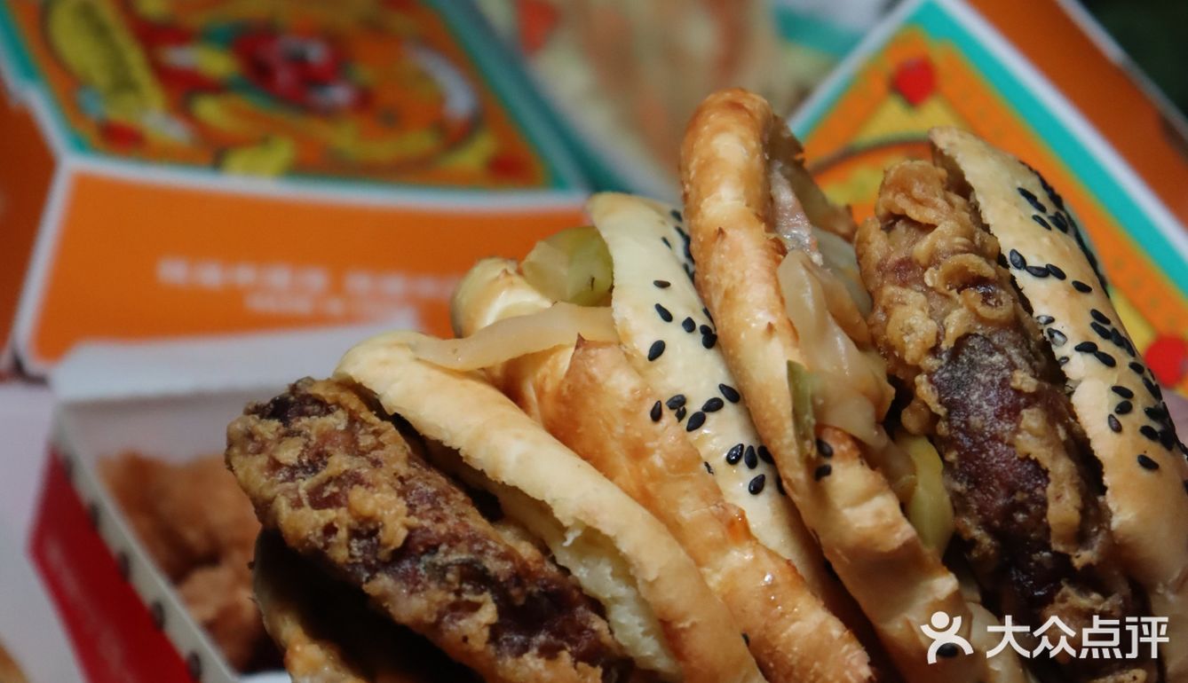塔斯汀竟然给我画饼⁉️