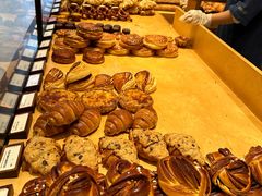 -LANLIZI BAKERY(COSMO店)