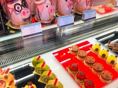 -Salon de The de Joel Robuchon(外滩18号店)