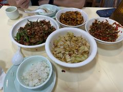 -笨罗卜浏阳菜馆(龙华鹏润达店)