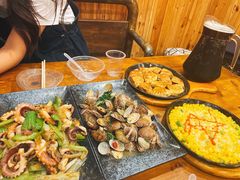 -老东镇啤酒屋海鲜加工·蒸汽海鲜·海鲜烧烤(台东店)