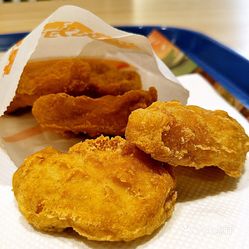 汉堡王(成都百脑汇店)的王道嫩香鸡块好不好吃?用户评价口味怎么样?