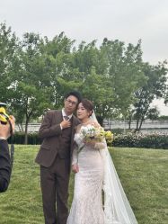 -城市花园婚纱摄影