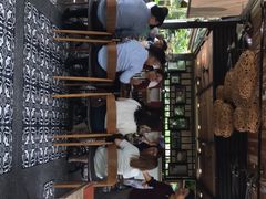 -植物园哈利亚餐厅