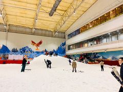 -乔波室内滑雪场