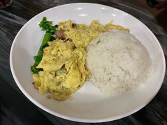 滑蛋叉烧饭-兴兴旺·冬瓜盅·啫啫煲(西华路店)