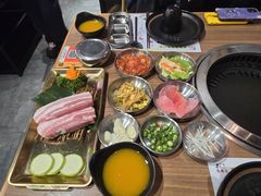 -香猪坊韩国烤肉专属门店(魏公村店)