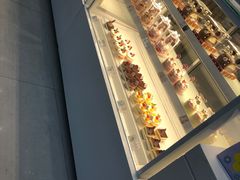 -好利来(四季青店)