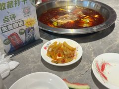-忘情水鱼头·鲜鱼火锅(滨江中路店)