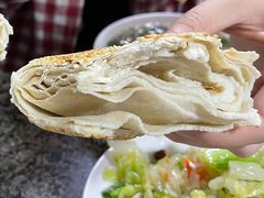 烧饼-清真喜兰老丁羊汤特色小吃