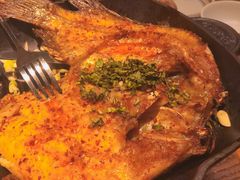 香茅草烤罗非鱼-云海肴·云南小炒·汽锅鸡(天津国金汇店)