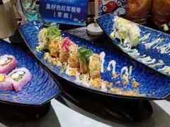 -锤头鲨毛肚海鲜烤肉自助餐厅(国购广场店)