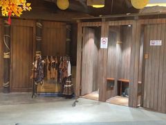 -暴风岛沉浸式体验馆(百联世纪店)