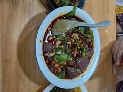 -朱大嘴肥肠血旺(福字街店)