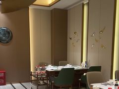 -帝皇海海鲜豆捞(桐泾商务广场店)