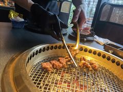 -铭牛烧肉·和牛海鲜自助(高新月牙湖店)