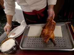 -湖庭壹品鸭王·传统北京烤鸭·别墅私房菜·庭院宵夜(江宁店)