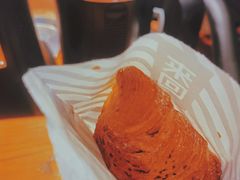 焦糖可颂-来回·咖啡(天河南店)