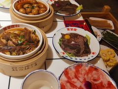 -贤合庄卤味火锅(勒泰中心店)