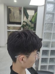 -赤道 Hair Salon