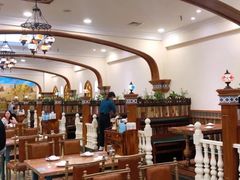 大堂-清真·玛丽亚新疆菜主题餐厅(浙江中路店)