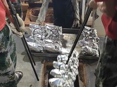 -满記土窑烧鷄波浪山莊