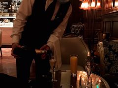 -LONG BAR 廊吧(外滩华尔道夫酒店)