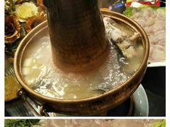-宣威山野人家·云南菜·菌火锅(金碧店)