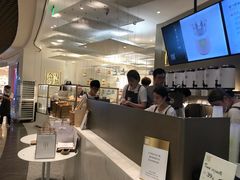 -奈雪的茶(市百一店)