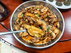 -郑猛记石岐鸽主题餐厅(长江店)