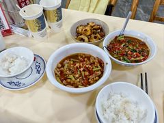 -笨罗卜浏阳菜馆(太平街店)