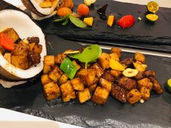 椰果杏鲍菇牛肉粒-闻见中国海南菜(K11店)