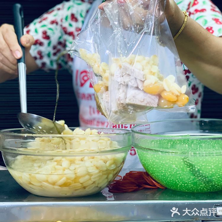 超美夜景+逛吃必打卡｜跟着凯凯夜探曼谷唐人街