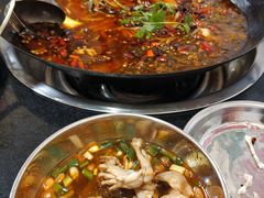 -鸿顺老铁锅美蛙鱼府(解放碑店)