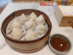 -馋三尺蟹粉小笼(人民广场店)