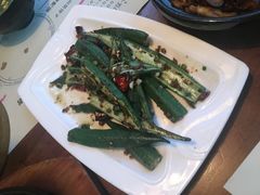 -胡桃里乐队酒馆(鎏嘉码头店)