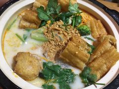 -刁四藤椒麻辣烫传承人(龙成尊庭店)