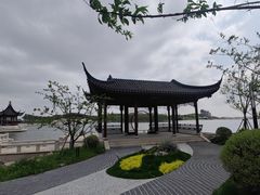 -滴水湖
