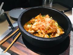 -穹六人间 people 6(岳阳路店)