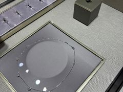 -梵克雅宝(国贸商城店)