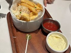 -阿妮叶李(光谷世界城店)