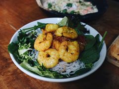 姜汁鲜虾沙拉-植物园哈利亚餐厅