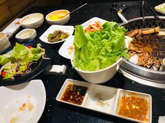 -木槿花韩式炭烤·熟成肉工坊(孙文东路店)