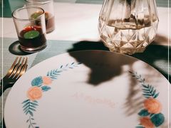 -蜜桃花开·中西融合菜E&W(南长街店)