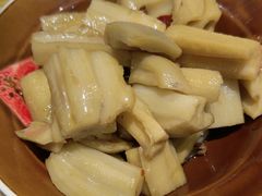 -泉畔人家·老济南经典鲁菜(大明湖店)