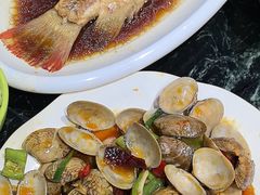 -小海豚•老字号海鲜餐厅(天涯店)