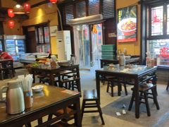 -富正毅三下锅·湘西韵味(天门山索道店)